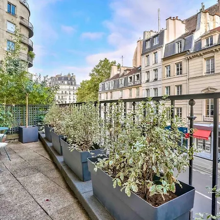 Elegant T2 Avec Terrasse Proche De La Tour Eiffel Apartment